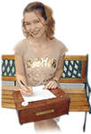 The Travelling-Desk&reg; can be used outside during nice weather.